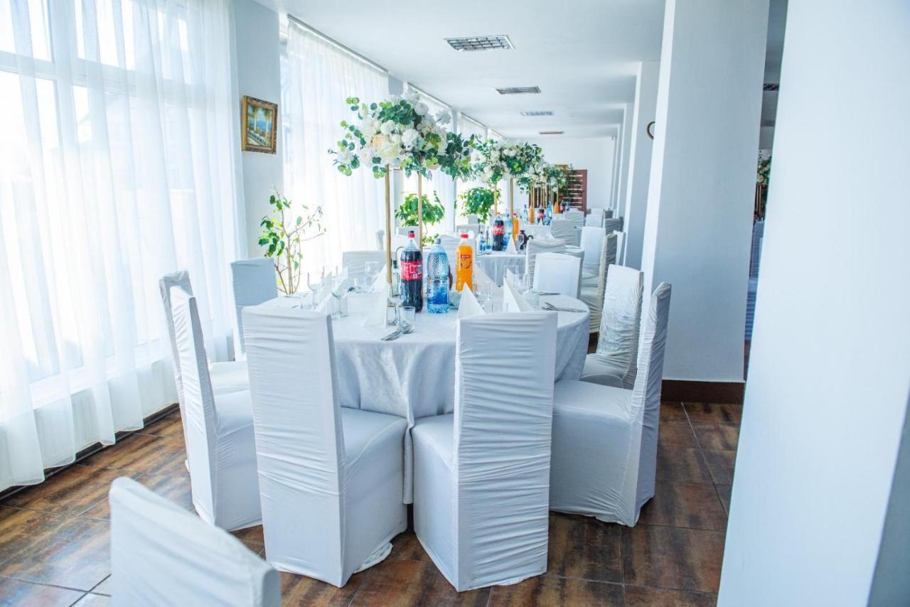 Hotel Horezu Εξωτερικό φωτογραφία